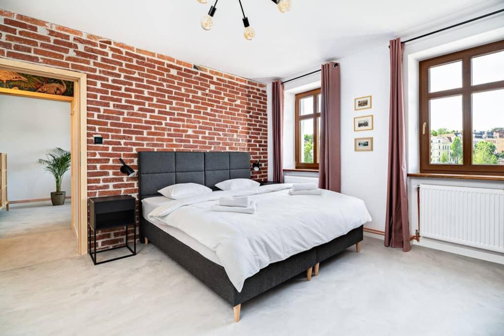 Blick Apartments - Riverview Soft Loft ズゴジェレツ エクステリア 写真