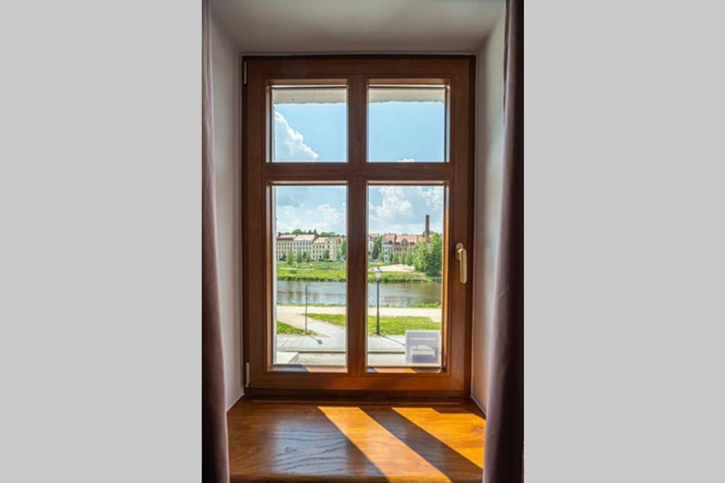Blick Apartments - Riverview Soft Loft ズゴジェレツ エクステリア 写真